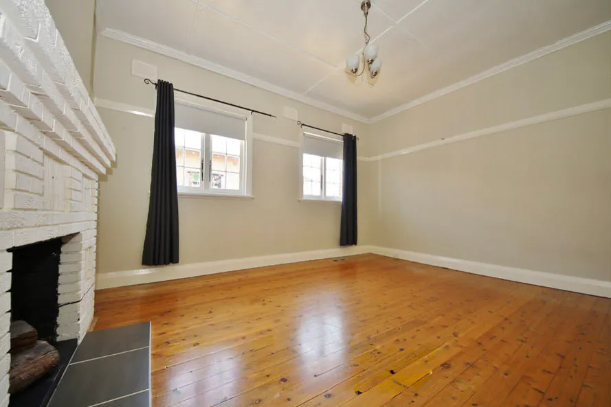 343 Howick Street, Bathurst, NSW, 2795 - Image 3