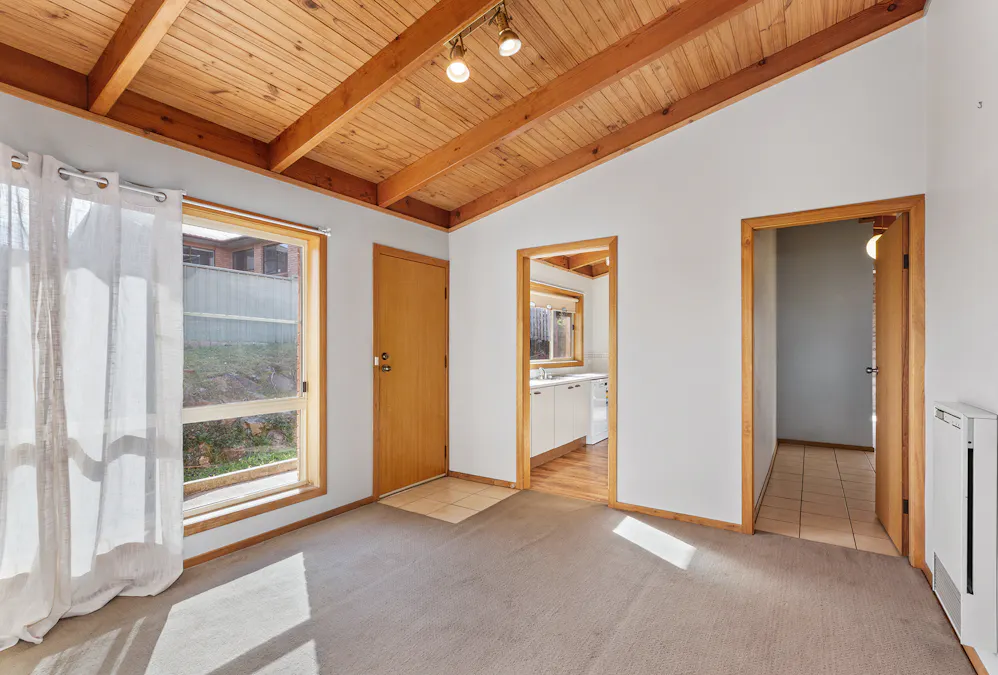 17 Glyndwr Ave, Oberon, NSW, 2787 - Image 9