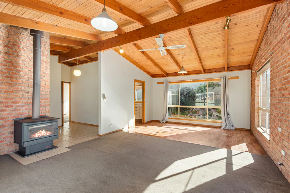 17 Glyndwr Ave, Oberon, NSW, 2787 - Image 4