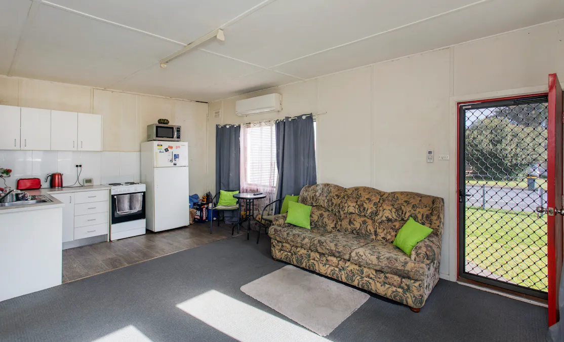 11 Mulyan Street, Cowra, NSW, 2794 - Image 7