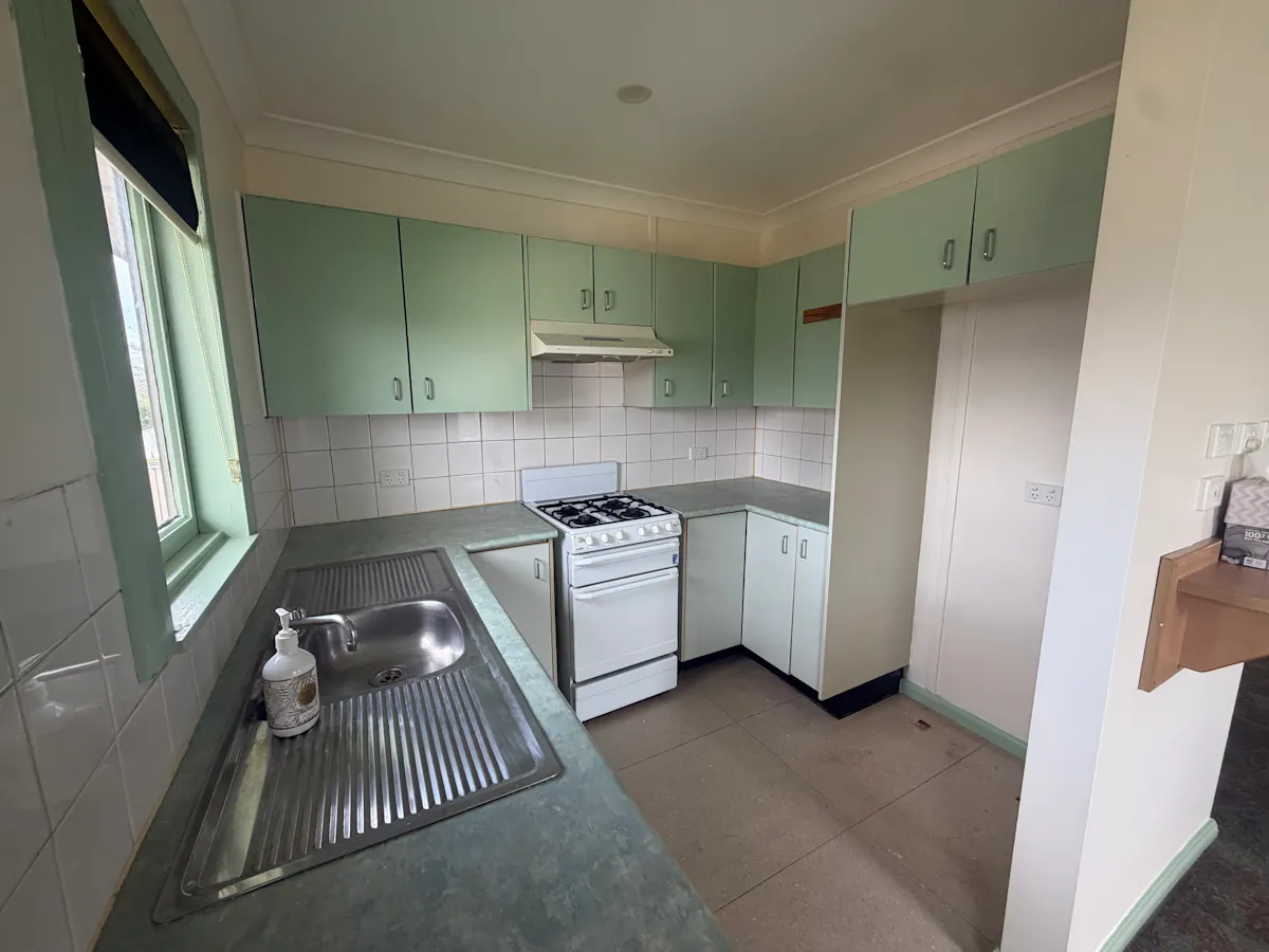 37 Bourke Street — photo 3 of 13