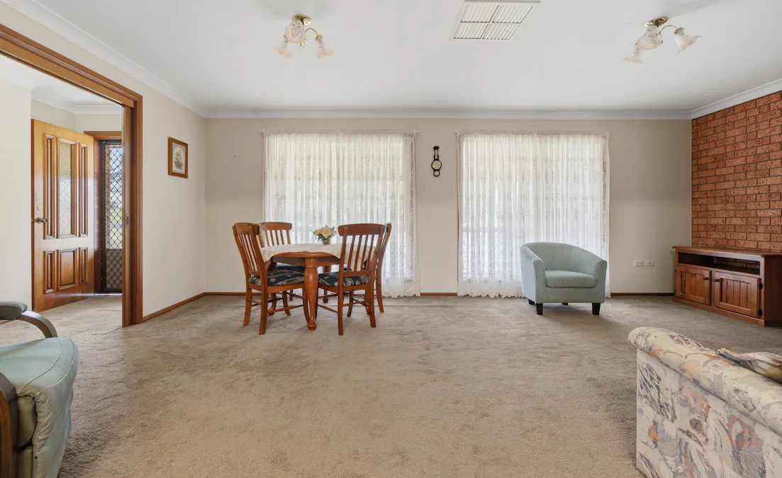 28 Eulo Street, Cowra, NSW, 2794 - Image 5