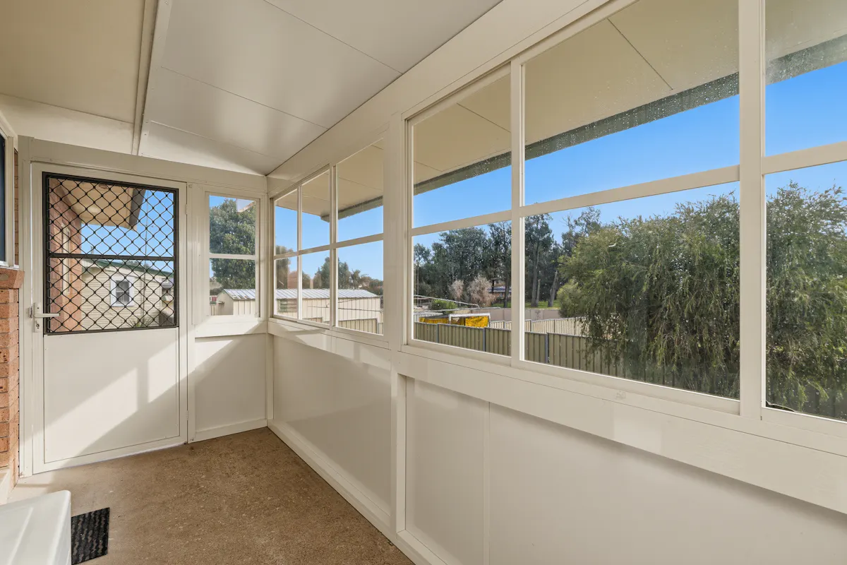 28 Eulo Street — photo 11 of 16