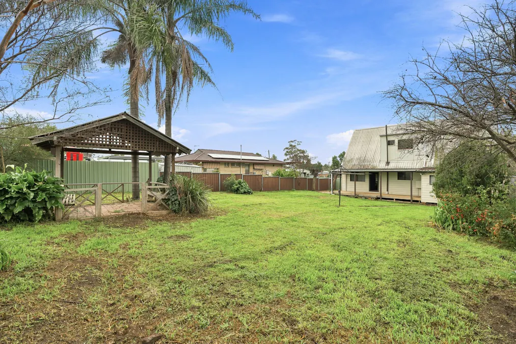 26 Lyall Street, Cowra, NSW, 2794 - Image 14