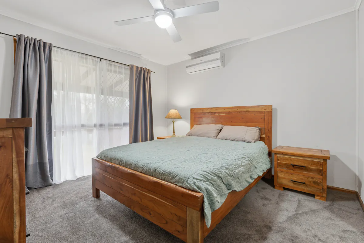 26 Lyall Street — photo 8 of 17