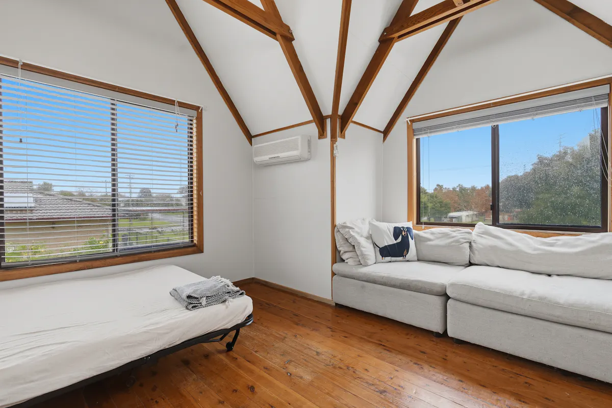 26 Lyall Street — photo 10 of 17