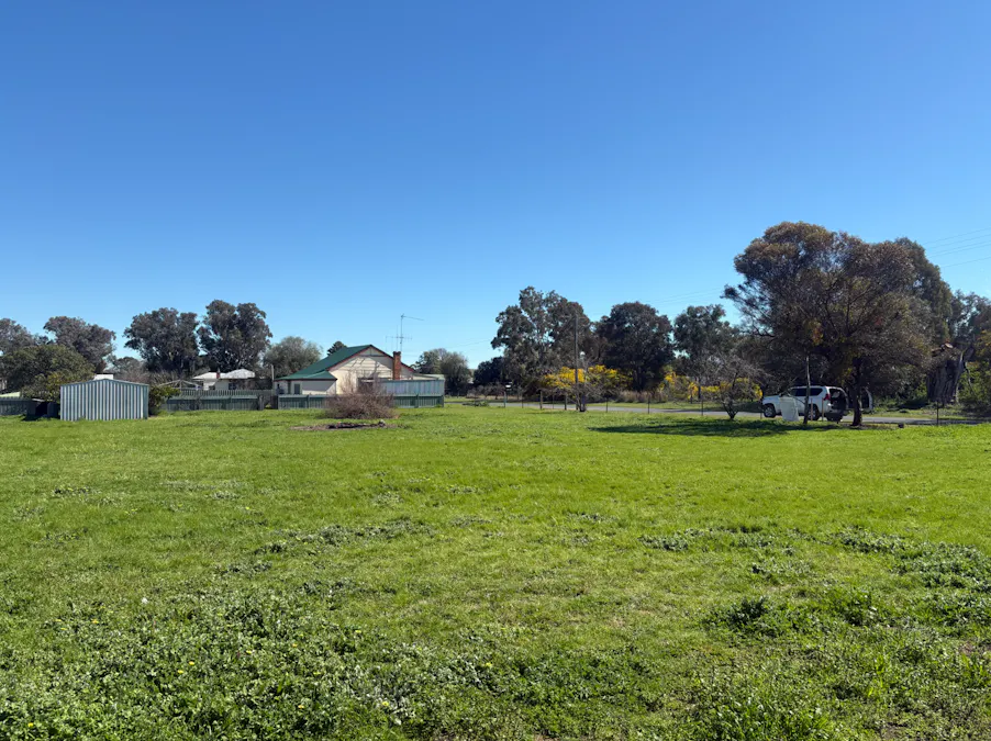 13 & 14/Fitzroy Street, Greenethorpe, NSW, 2809 - Image 3