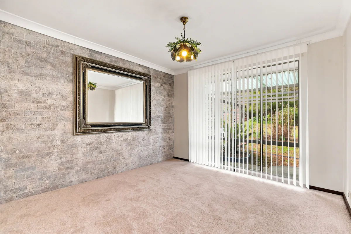15 Hanna Street — photo 4 of 18