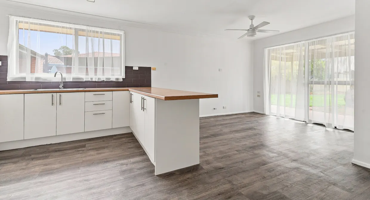 11 Logan Street, Cowra, NSW, 2794 - Image 5