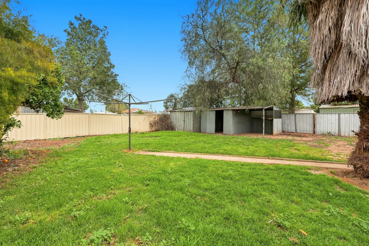 11 Logan Street — photo 10 of 14