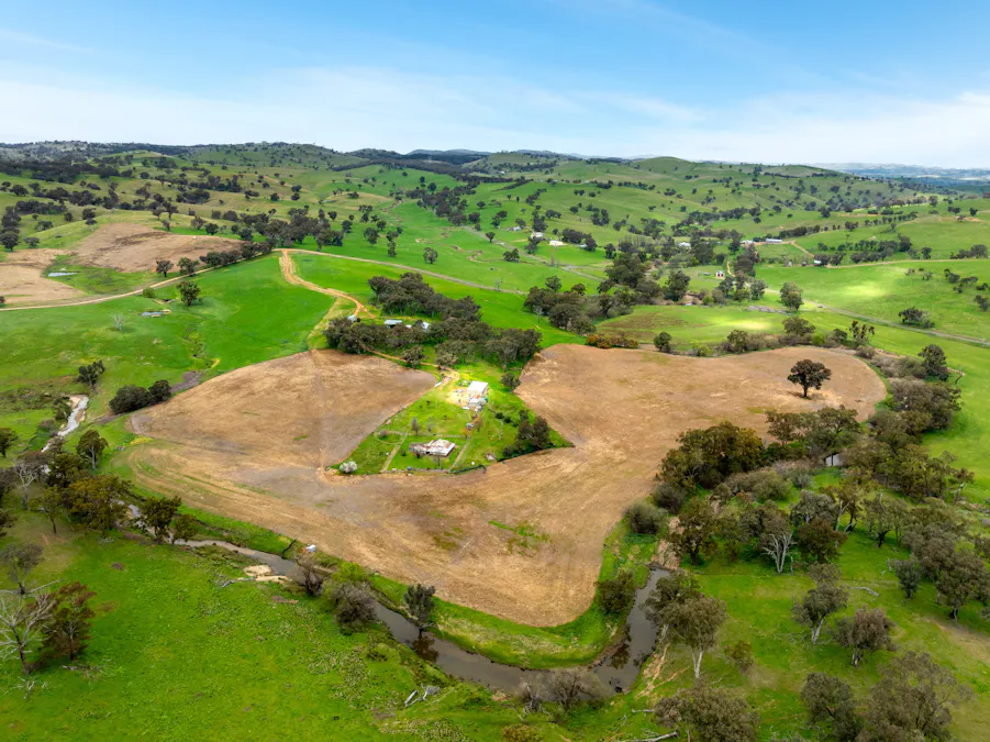 1079 Reg Hailstone Way, Woodstock, NSW, 2538 - Image 2