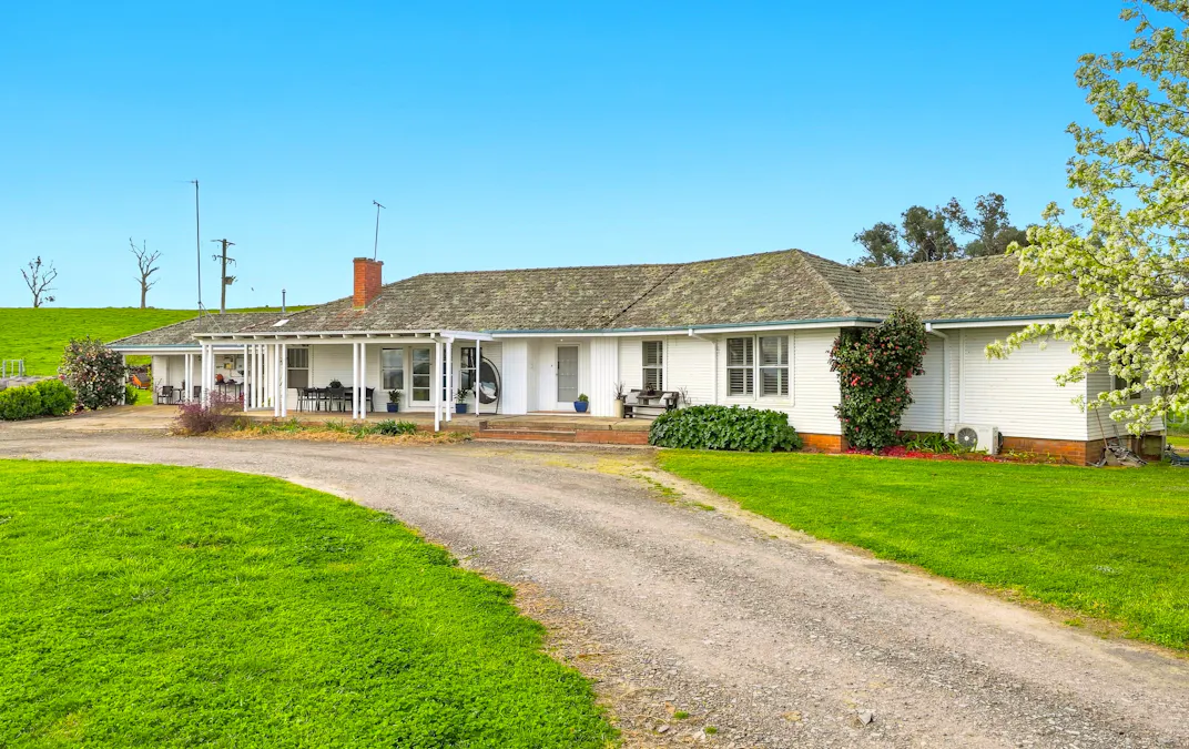 1079 Reg Hailstone Way, Woodstock, NSW, 2538 - Image 3