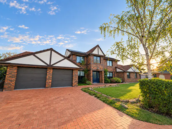 10 Northcott Drive, West Bathurst, NSW, 2795