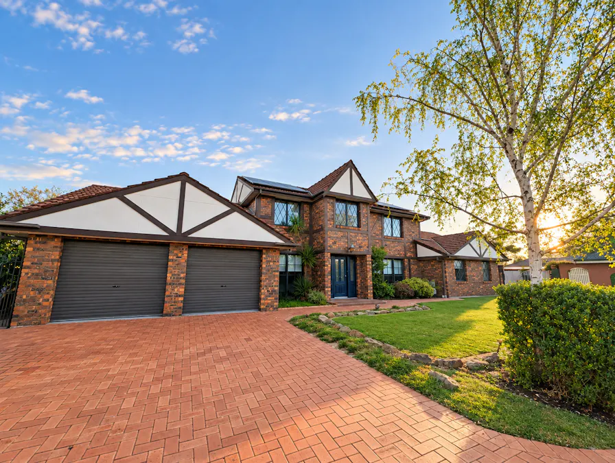 10 Northcott Drive, West Bathurst, NSW, 2795 - Image 1