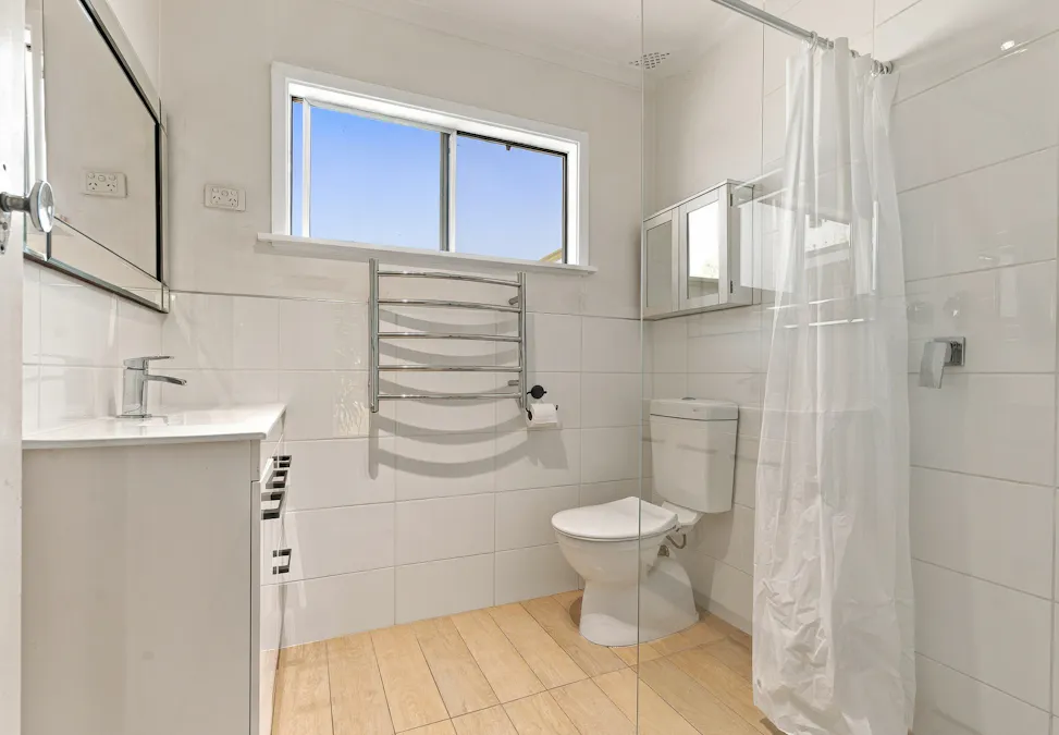 12 Kibbler Street, Cowra, NSW, 2794 - Image 7