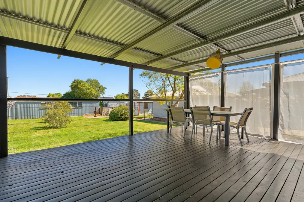 12 Kibbler Street, Cowra, NSW, 2794 - Image 10