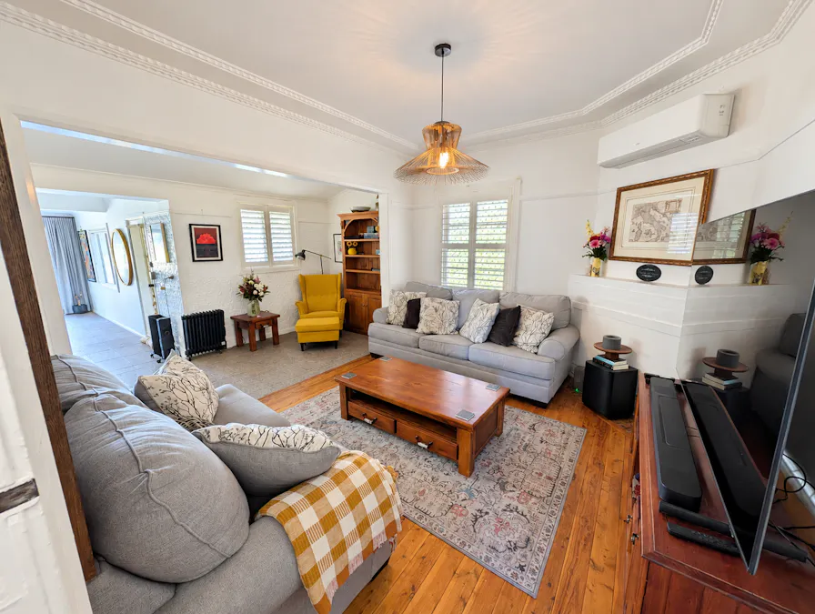 8 Brilliant Street, Bathurst, NSW, 2795 - Image 3