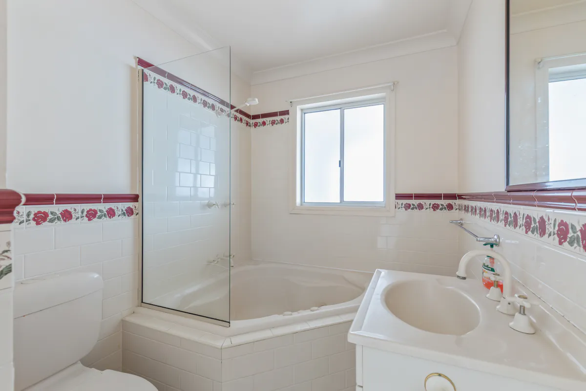 36 Carrington Avenue — photo 8 of 17