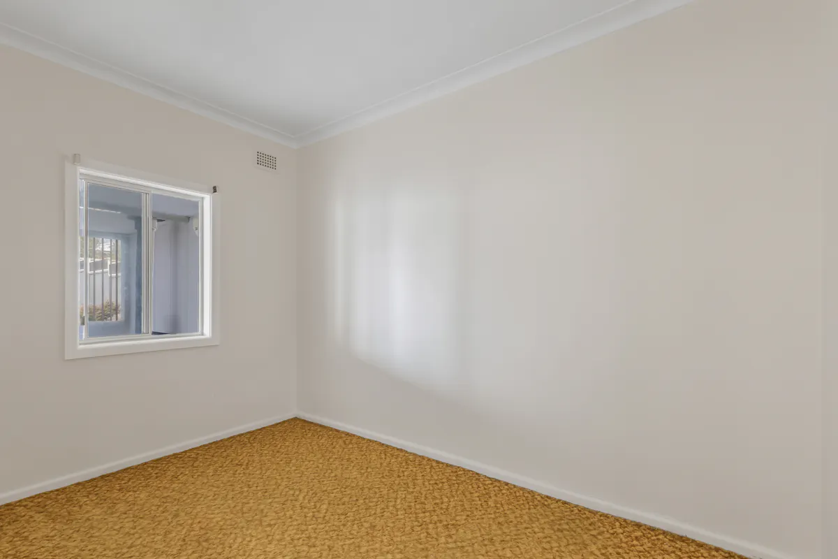 36 Carrington Avenue — photo 10 of 17
