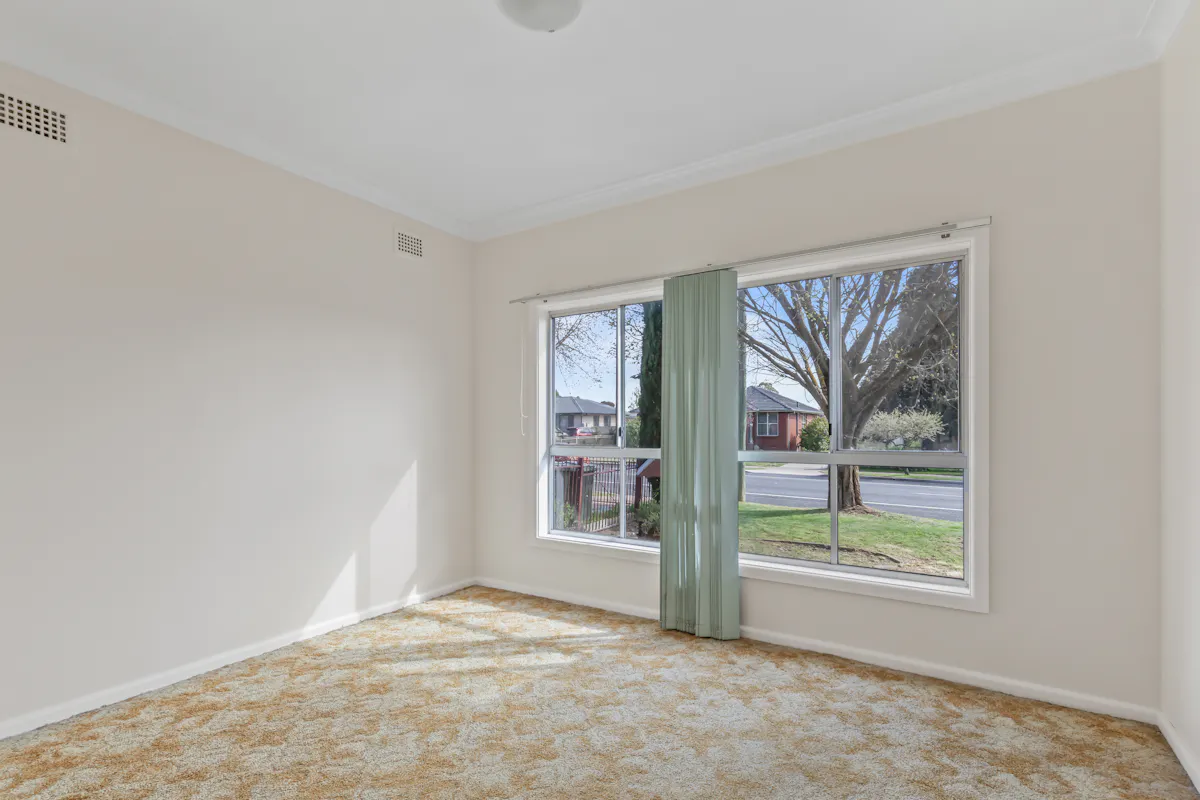 36 Carrington Avenue — photo 11 of 17