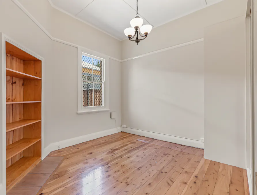 17 Gladstone Street, Bathurst, NSW, 2795 - Image 9