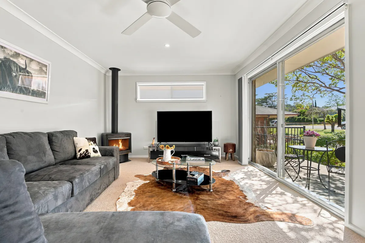 8 Berowra Street — photo 2 of 26