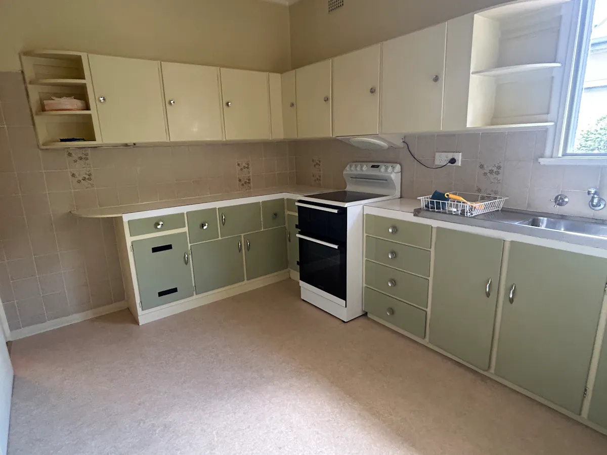 81 Prince Street — photo 2 of 9