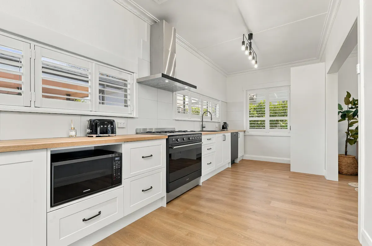 2 Golsby Street — photo 7 of 20