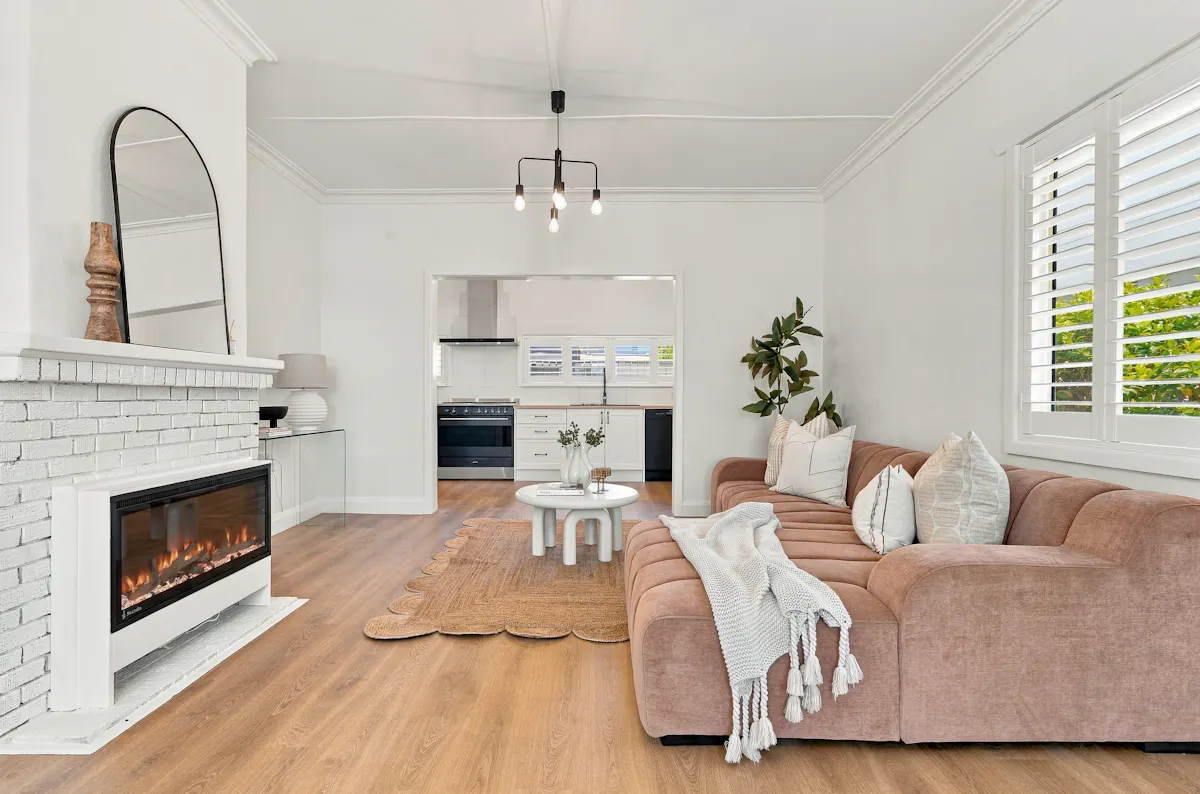 2 Golsby Street — photo 3 of 20