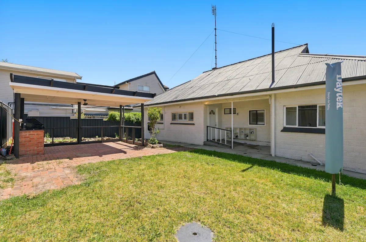 2 Golsby Street — photo 17 of 20