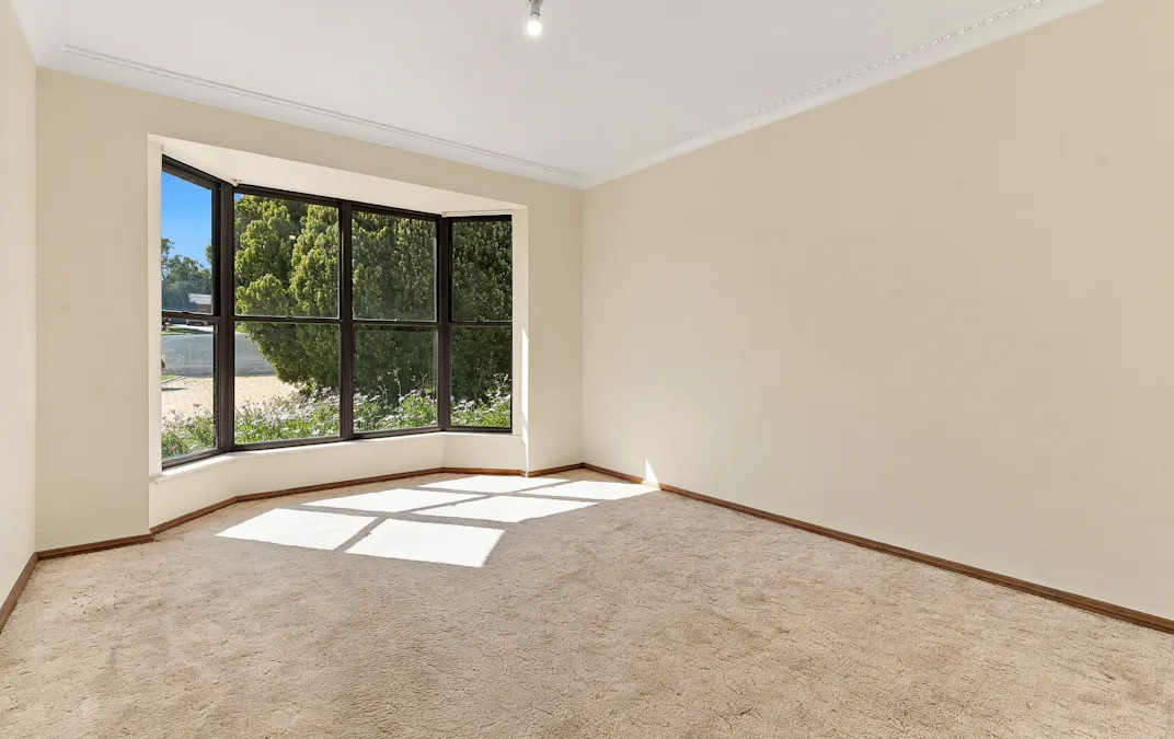 23 Elizabeth Avenue, Cowra, NSW, 2794 - Image 6