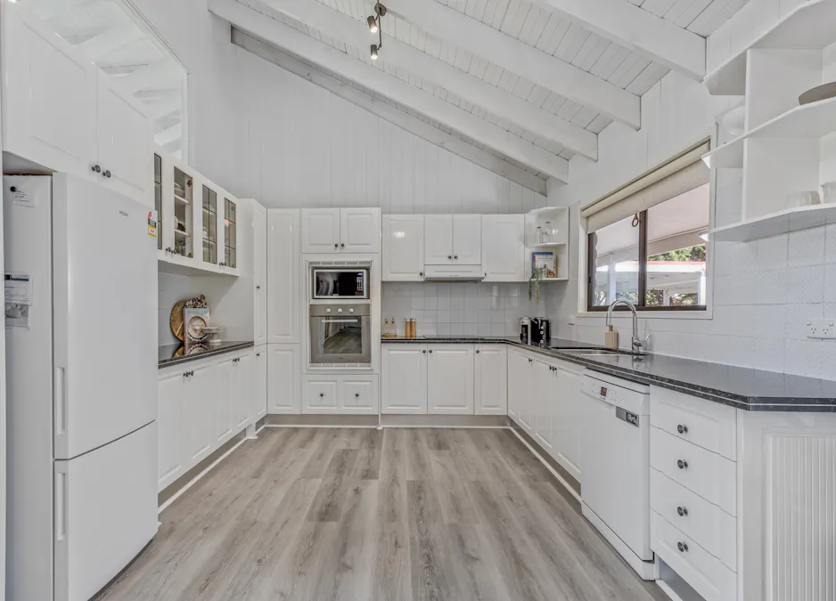 422 Laffing Waters Lane, Laffing Waters, NSW, 2795 - Image 11