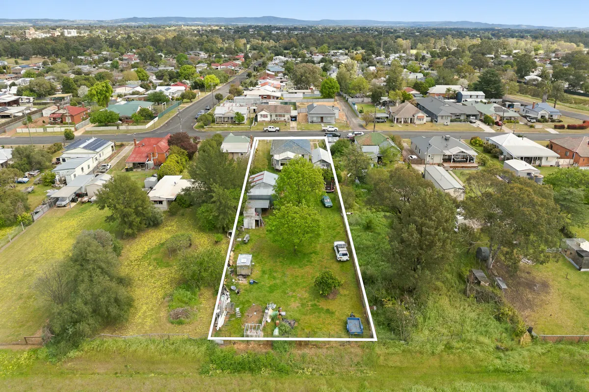 75 Fitzroy Avenue — photo 13 of 15