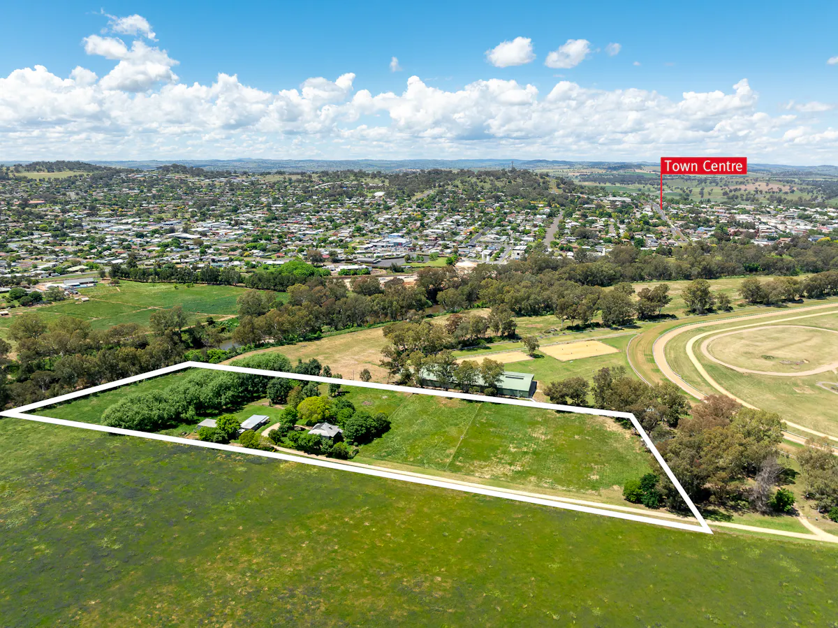 22 Showground Lane — photo 4 of 22