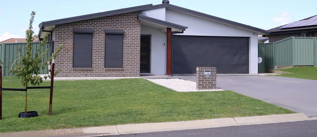 12 Lew Avenue, Eglinton, NSW, 2795 - Image 1