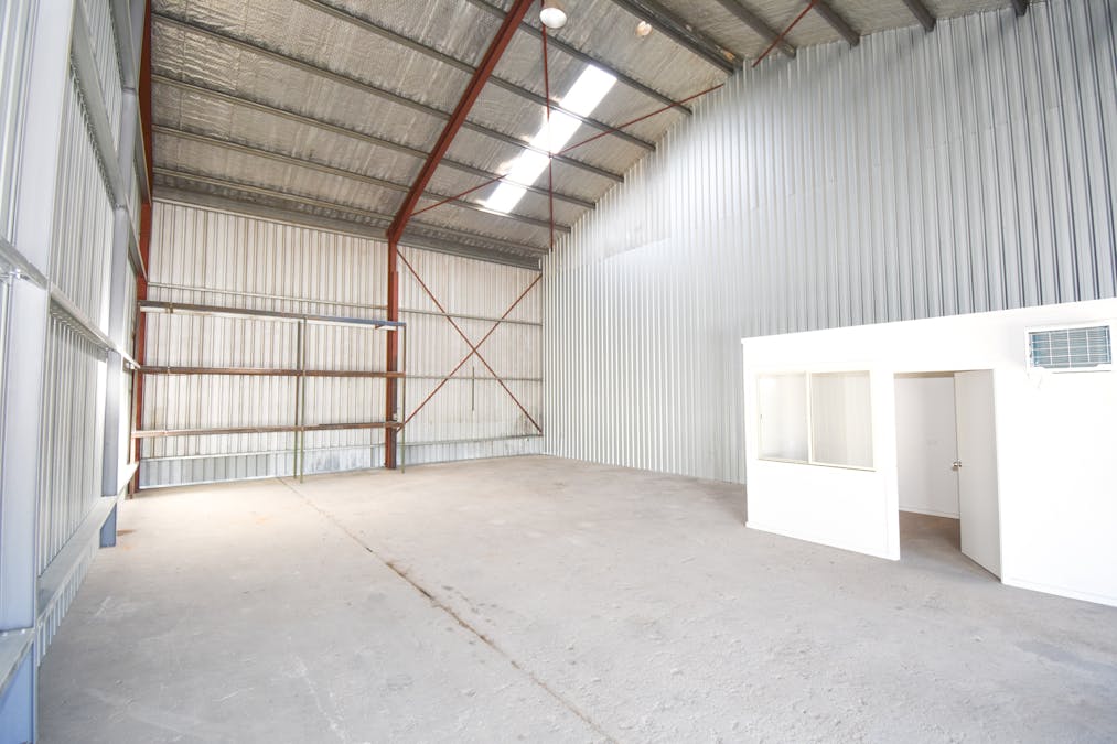 2/17 Upfold St, Bathurst, NSW, 2795 - Image 4