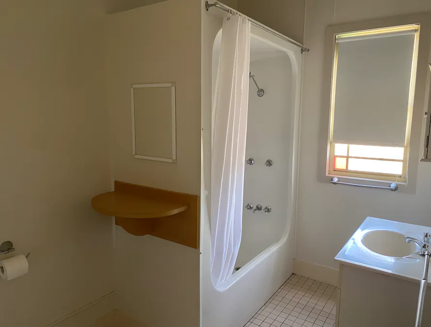20 Parkes Street, Cowra, NSW, 2794 - Image 7