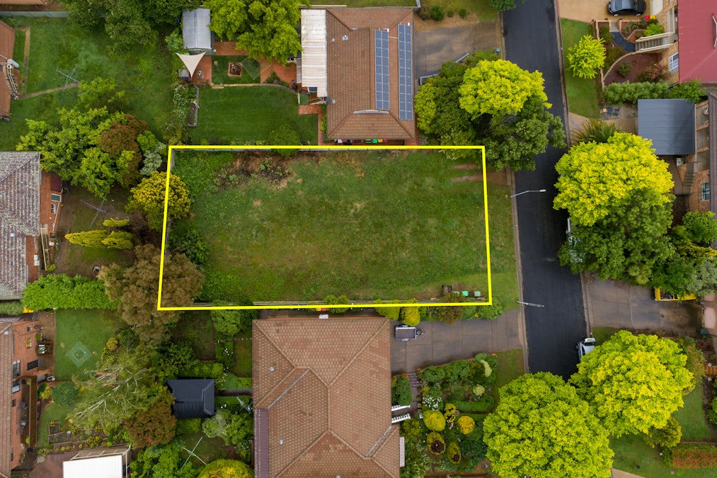 13 Eungella Place, Orange, NSW, 2800 - Image 2