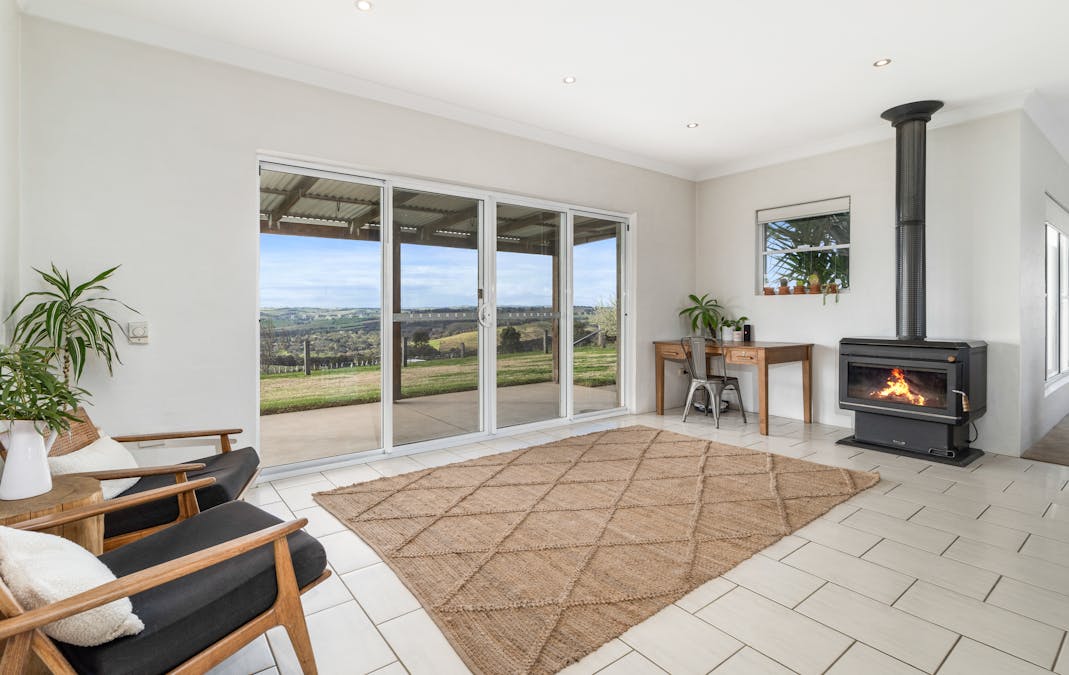 180 Mount Macquarie Road, Carcoar, NSW, 2791 - Image 9