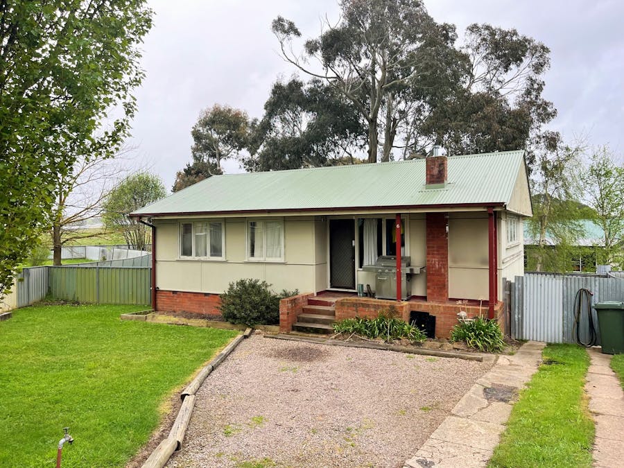6 Luchetti Place, Oberon, NSW, 2787 - Image 1
