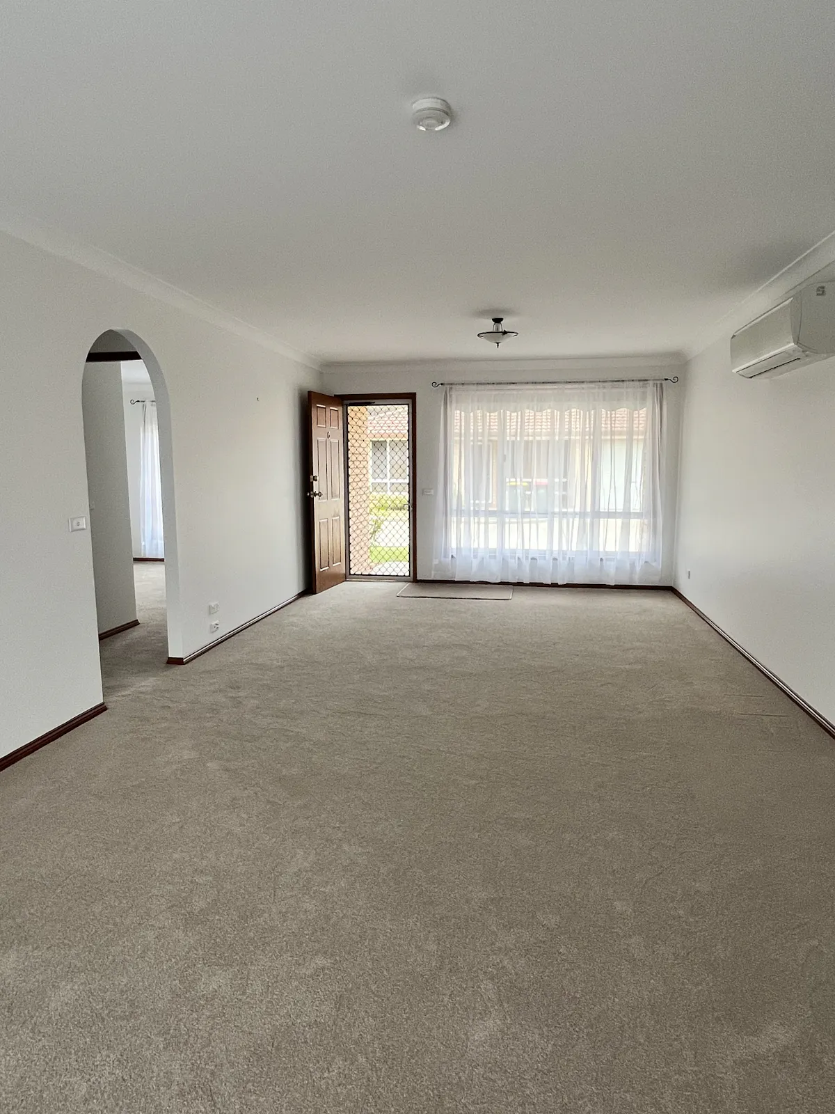 6 / 196 Piper Steet — photo 3 of 10