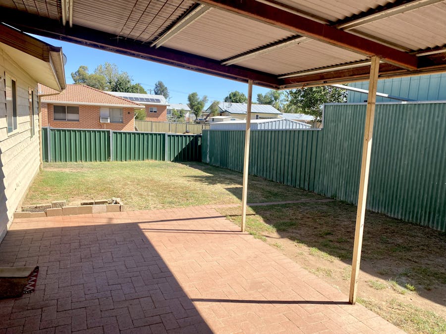 22 Darling Avenue, Cowra, NSW, 2794 - Image 11