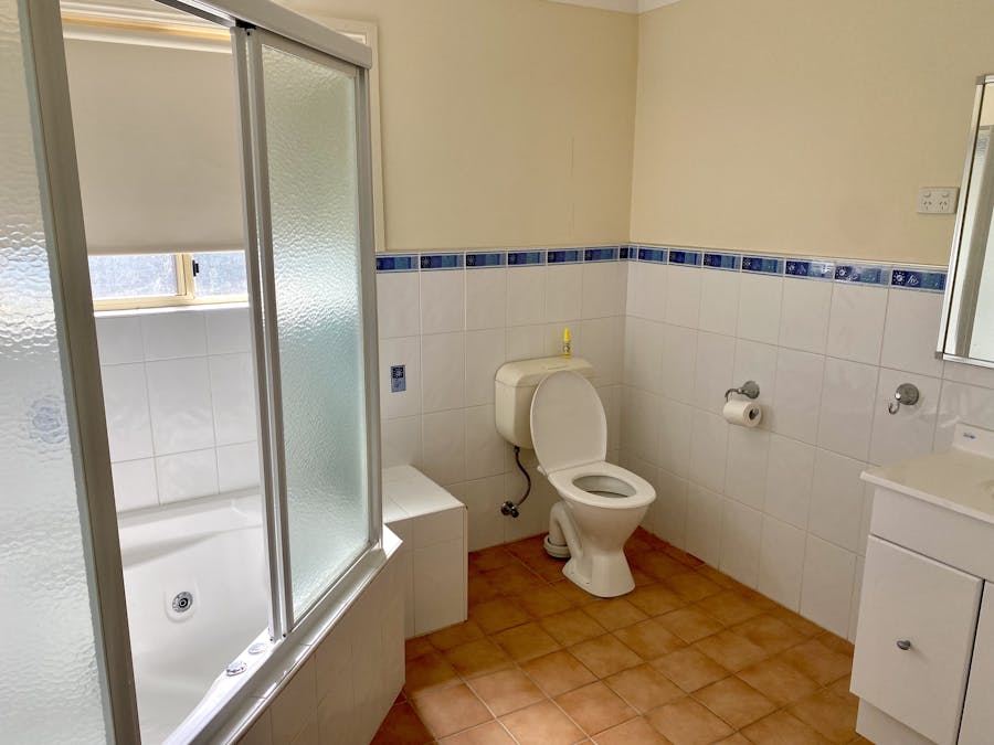 22 Darling Avenue, Cowra, NSW, 2794 - Image 9