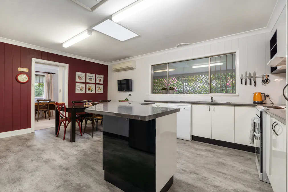 6 Argoon Street, Cowra, NSW, 2794 - Image 4