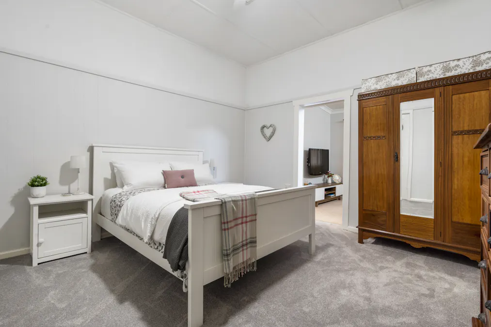 6 Argoon Street, Cowra, NSW, 2794 - Image 9