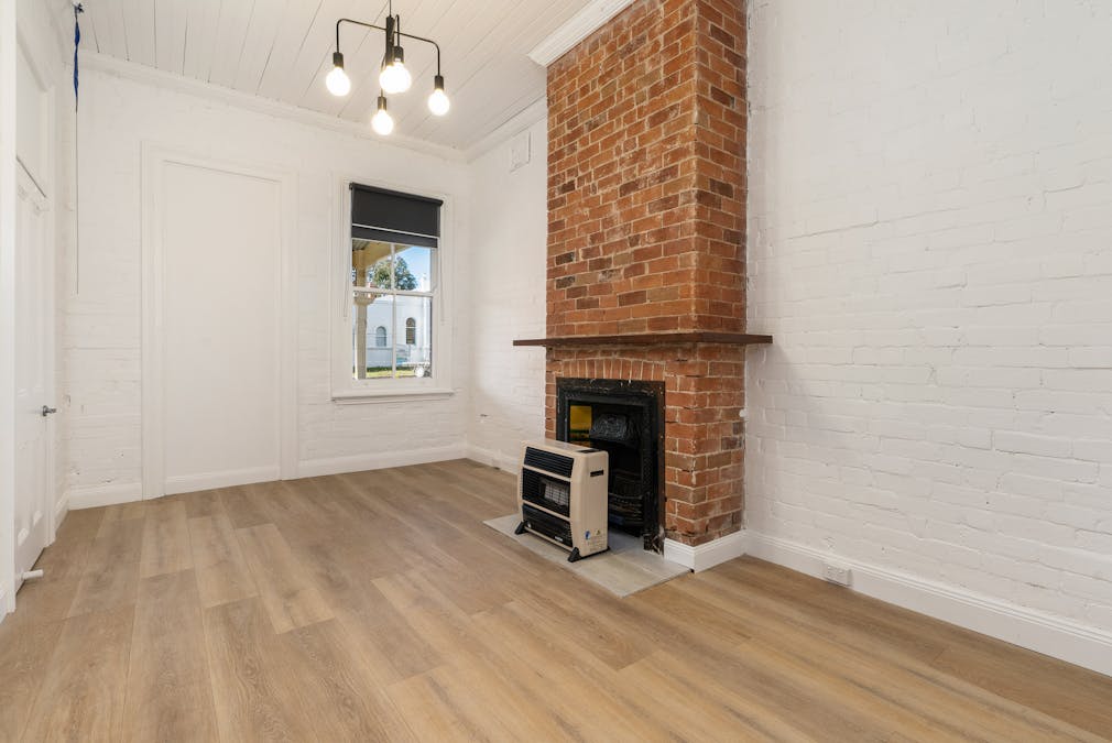 51 Adelaide Street, Blayney, NSW, 2799 Sold Elders Real Estate