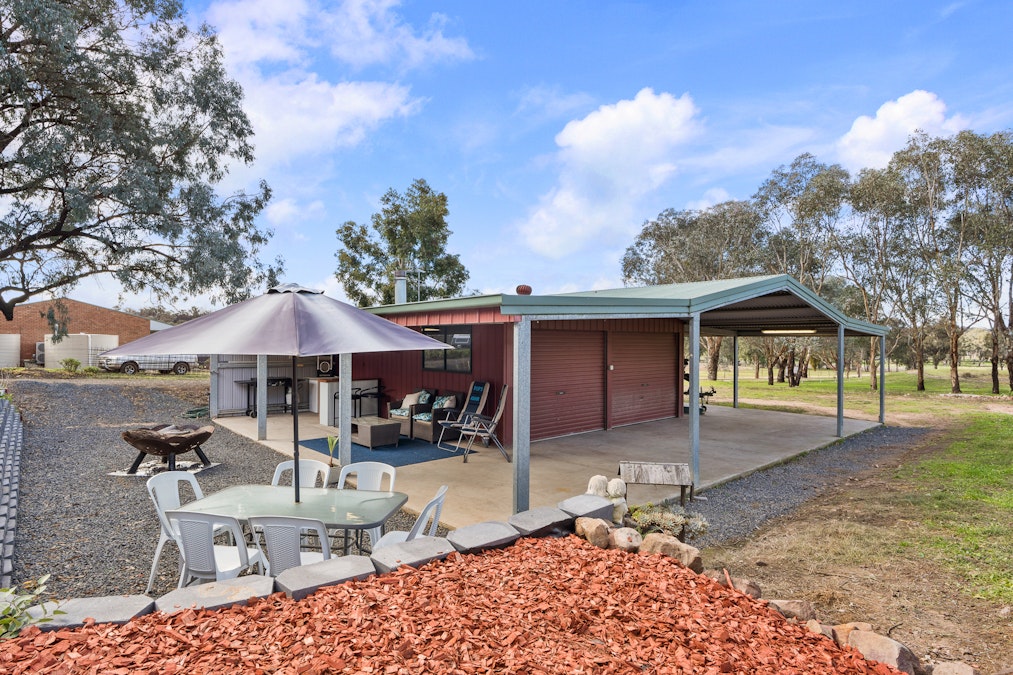 230 Conimbla Road, Cowra, NSW, 2794 - Image 12