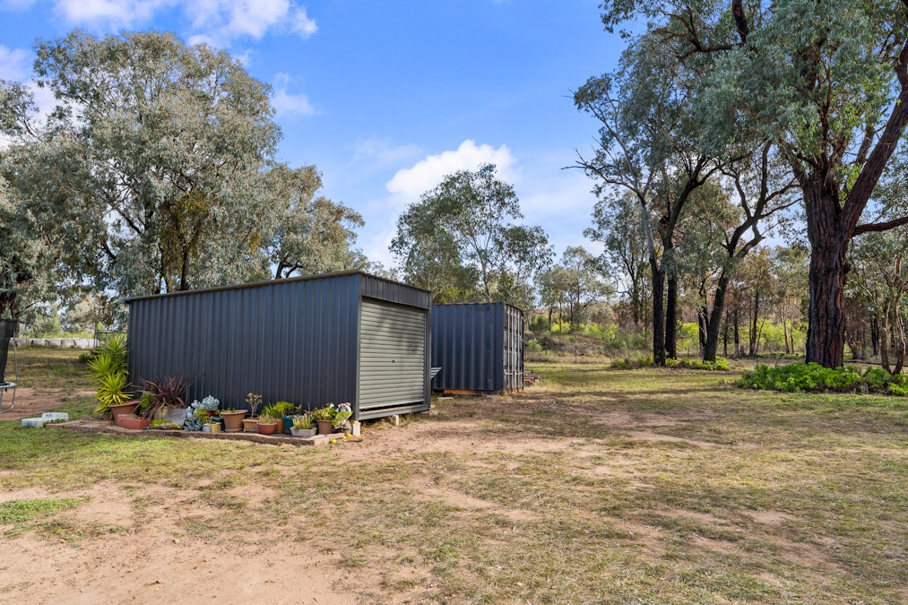 230 Conimbla Road, Cowra, NSW, 2794 - Image 25