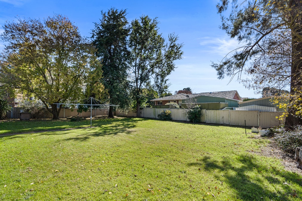 14 Euroka Place, Blayney, NSW, 2799 - Image 11