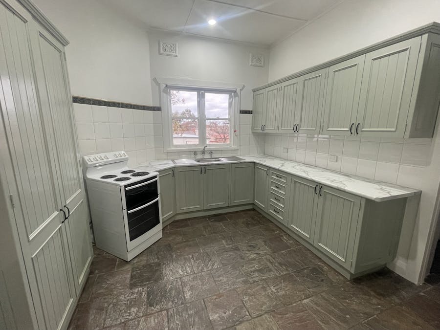 64 Macquarie Street, Cowra, NSW, 2794 - Image 6